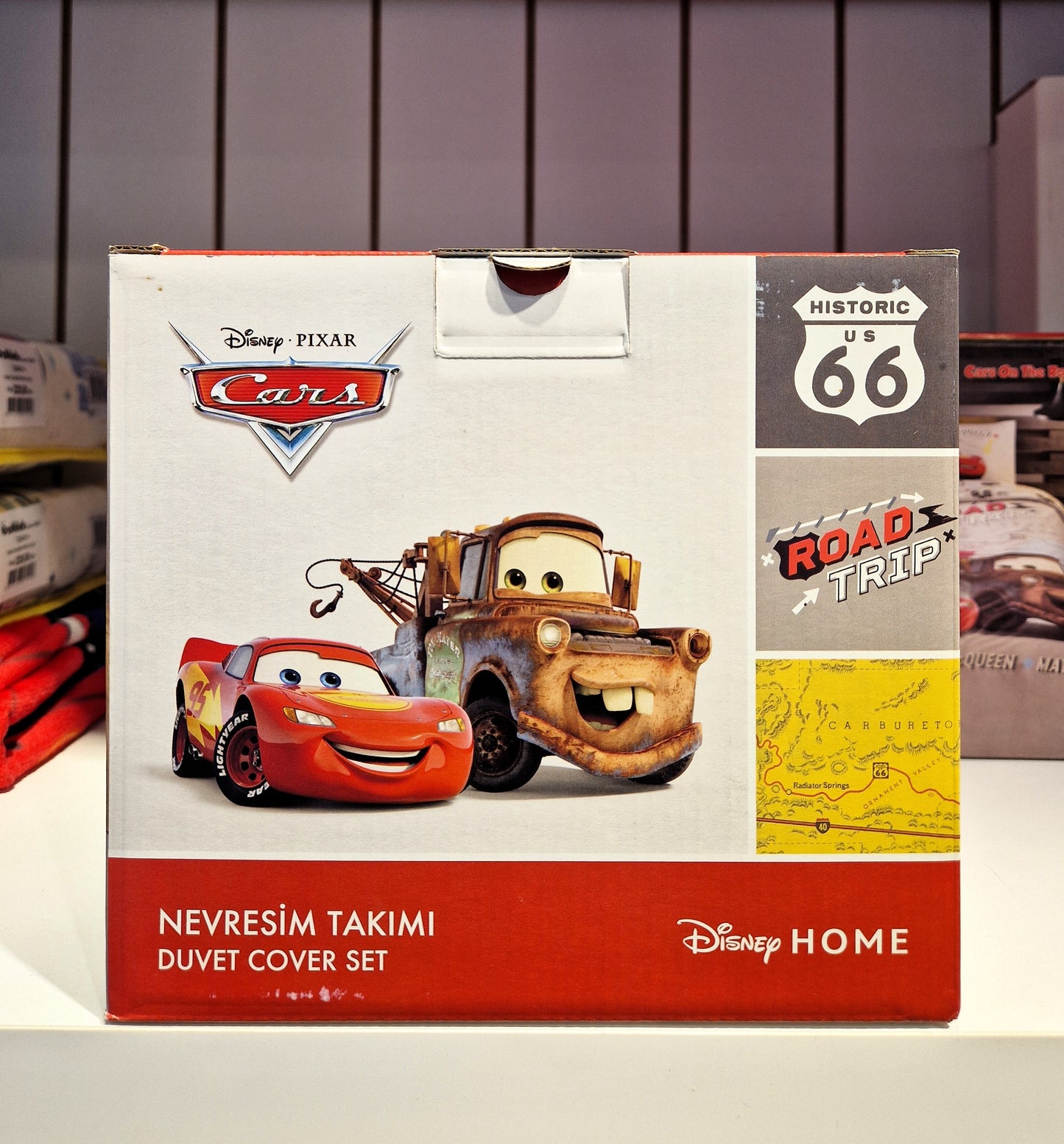 Set Lenjerie de pat DISNEY CARS On The ROAD Cu Cearsaf Elastic