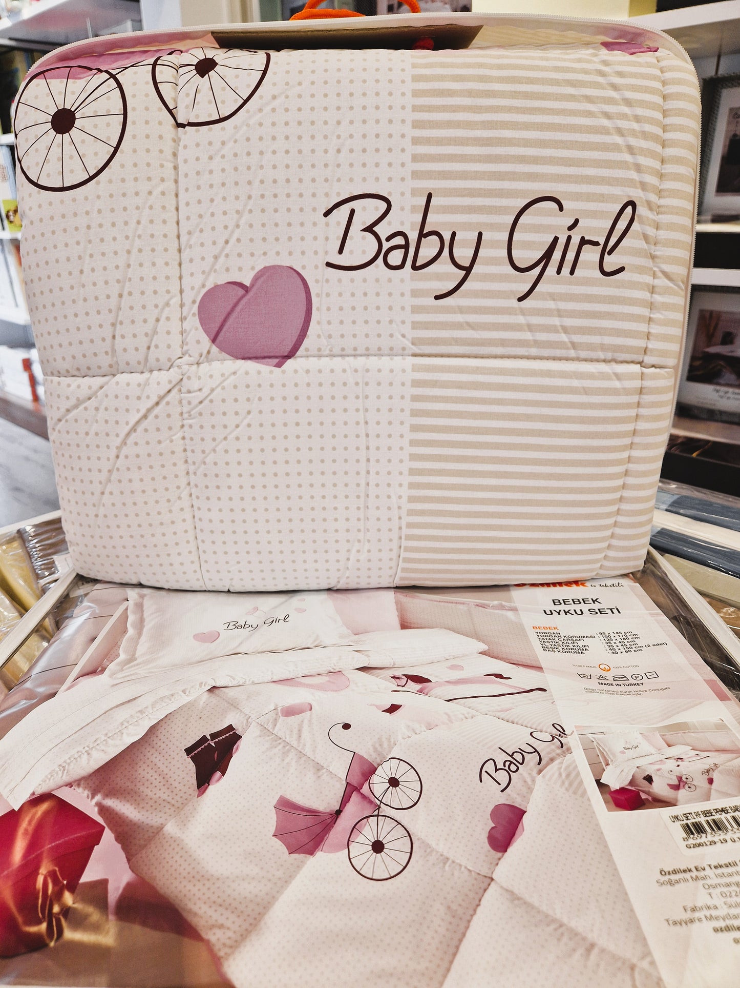 Set lenjerie pat copii Baby Girl - Alb/Roz