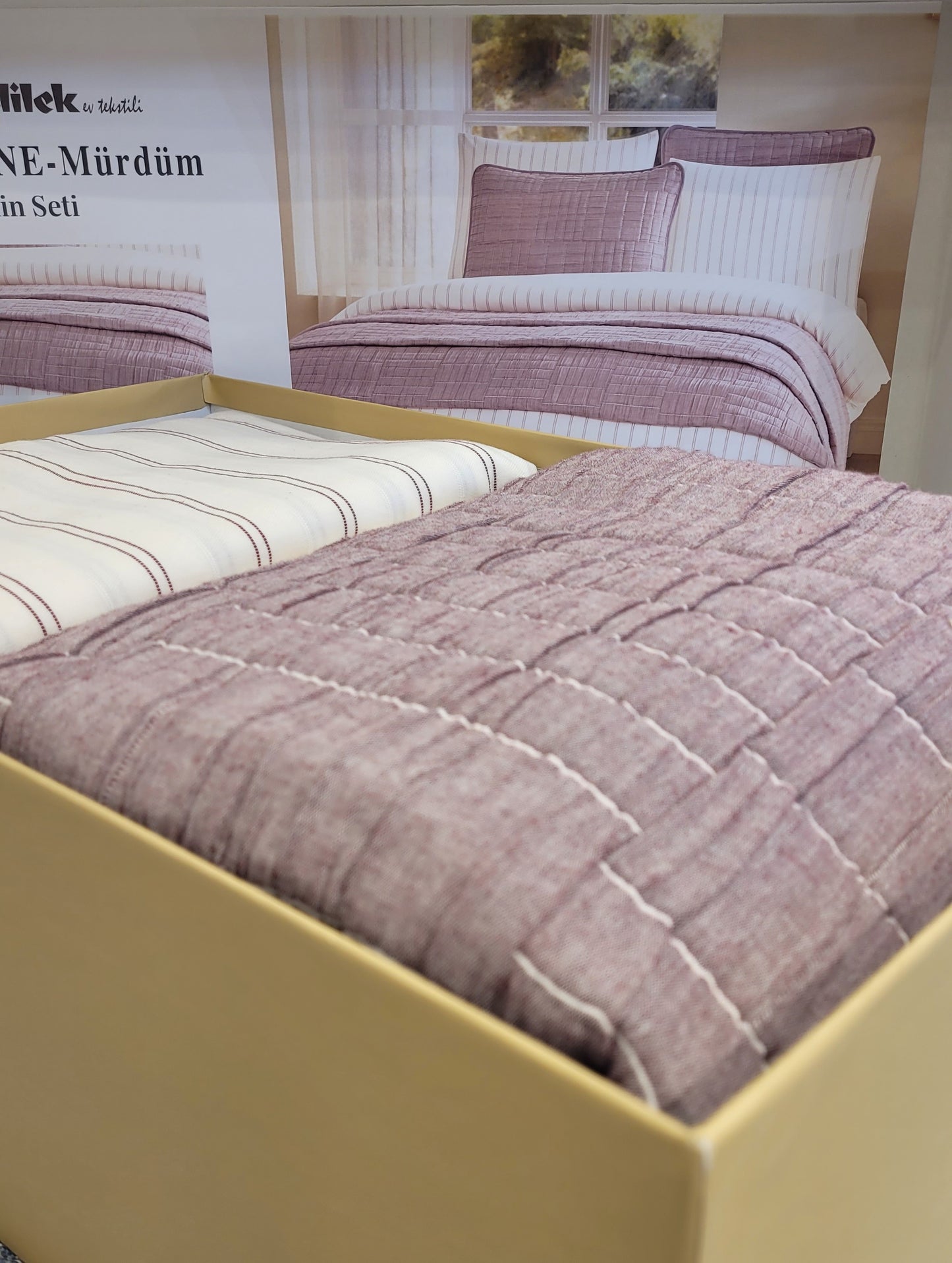 Set de Pat Ozdilek - LINE - Bordo - 2 Persoane