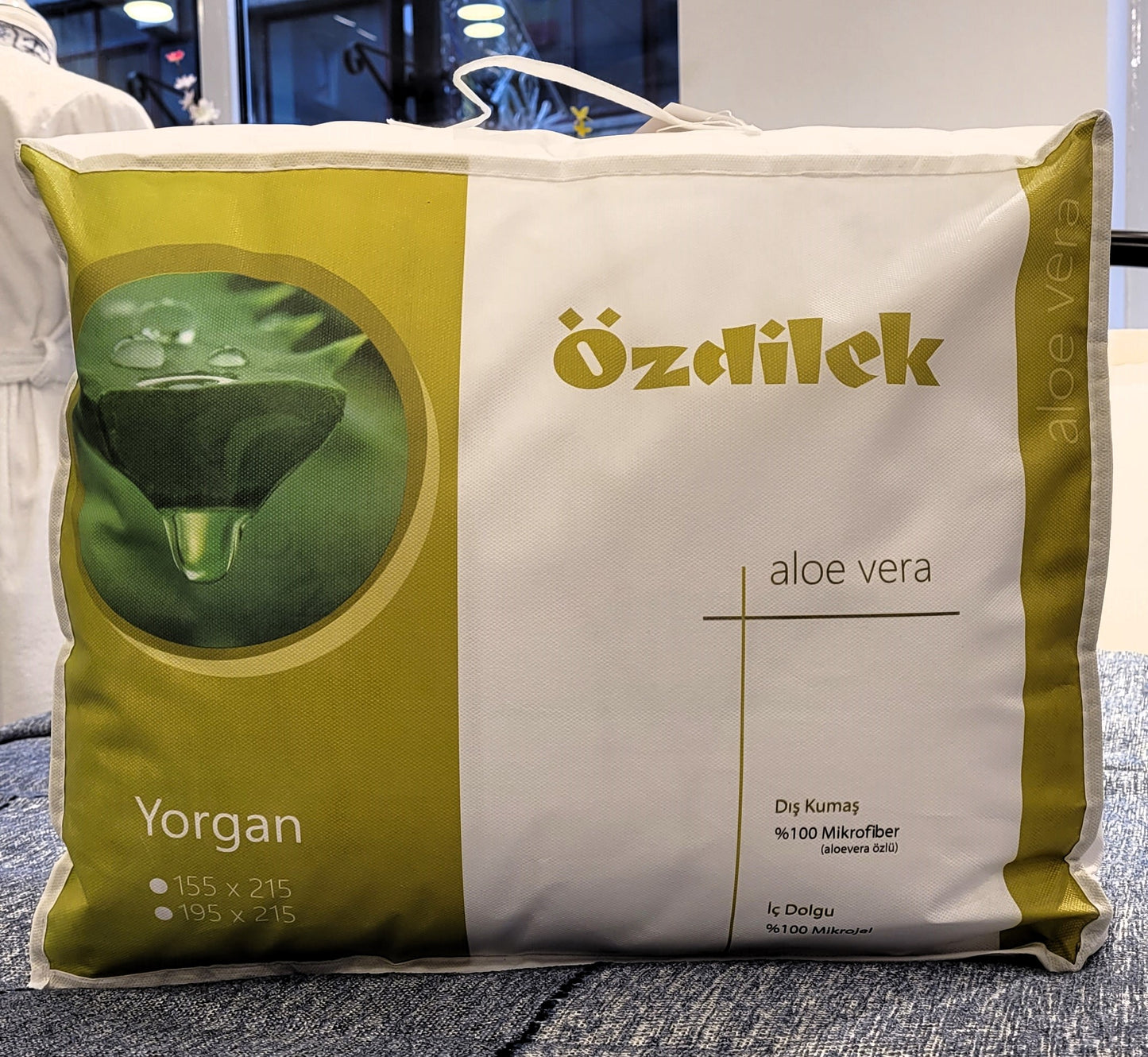 Pilota OZDILEK - ALOE VERA - 195 cm x 215 cm