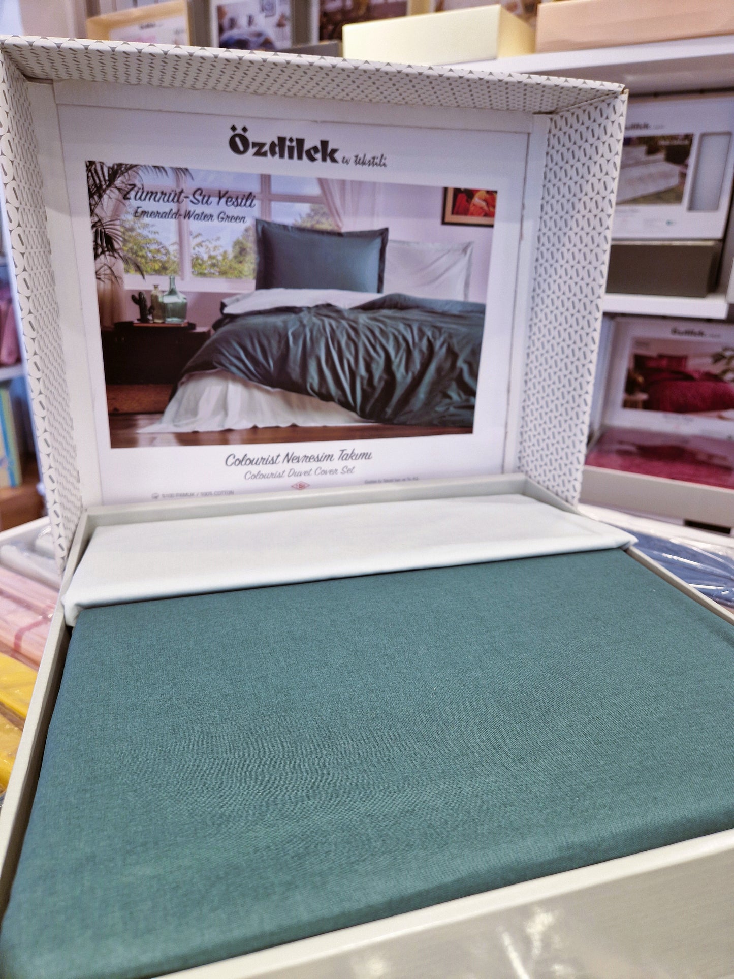 Set Lenjerie de pat Ozdilek – COLOURIST - Verde smarald/Verde deschis - 2 Persoane
