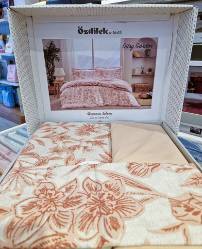 Set Lenjerie de pat Ozdilek – DITSY GARDEN - Pudra - 2 Persoane