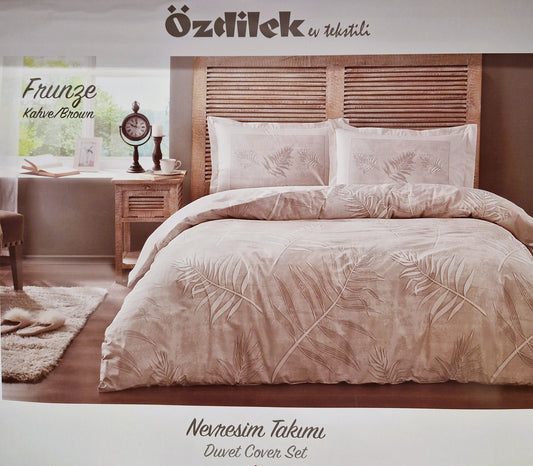 Set Lenjerie de pat Ozdilek – FRUNZE - Bej