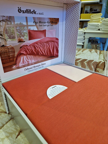 Set Lenjerie de pat Ozdilek – COLOURIST - Roz/Coraj - 2 Persoane