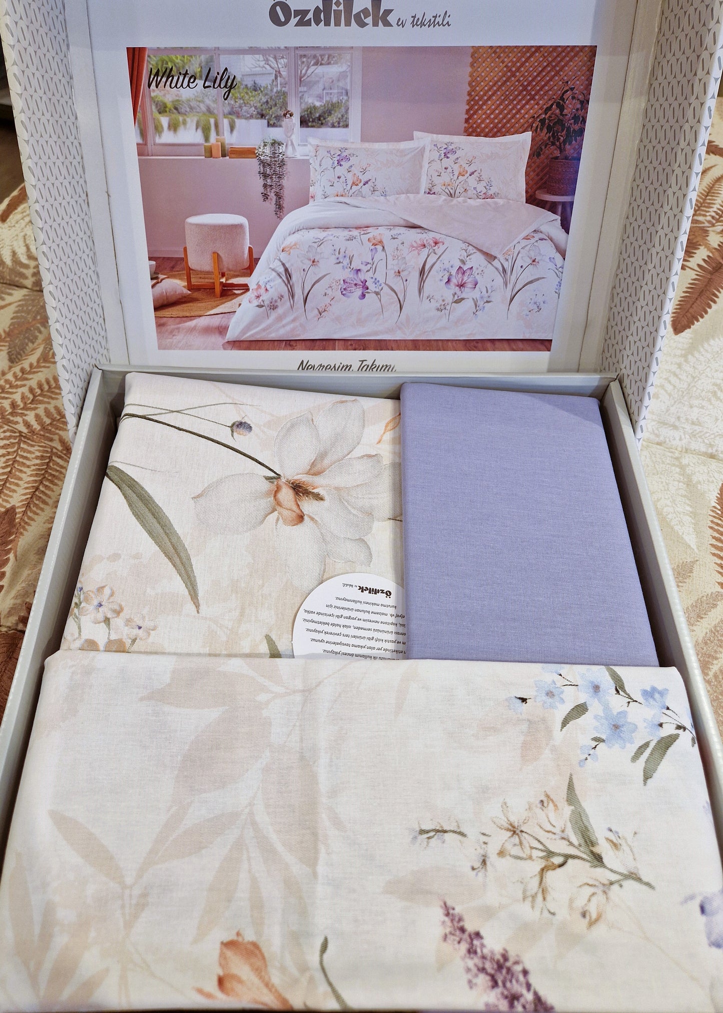 Set Lenjerie de pat Ozdilek – WHITE LILY