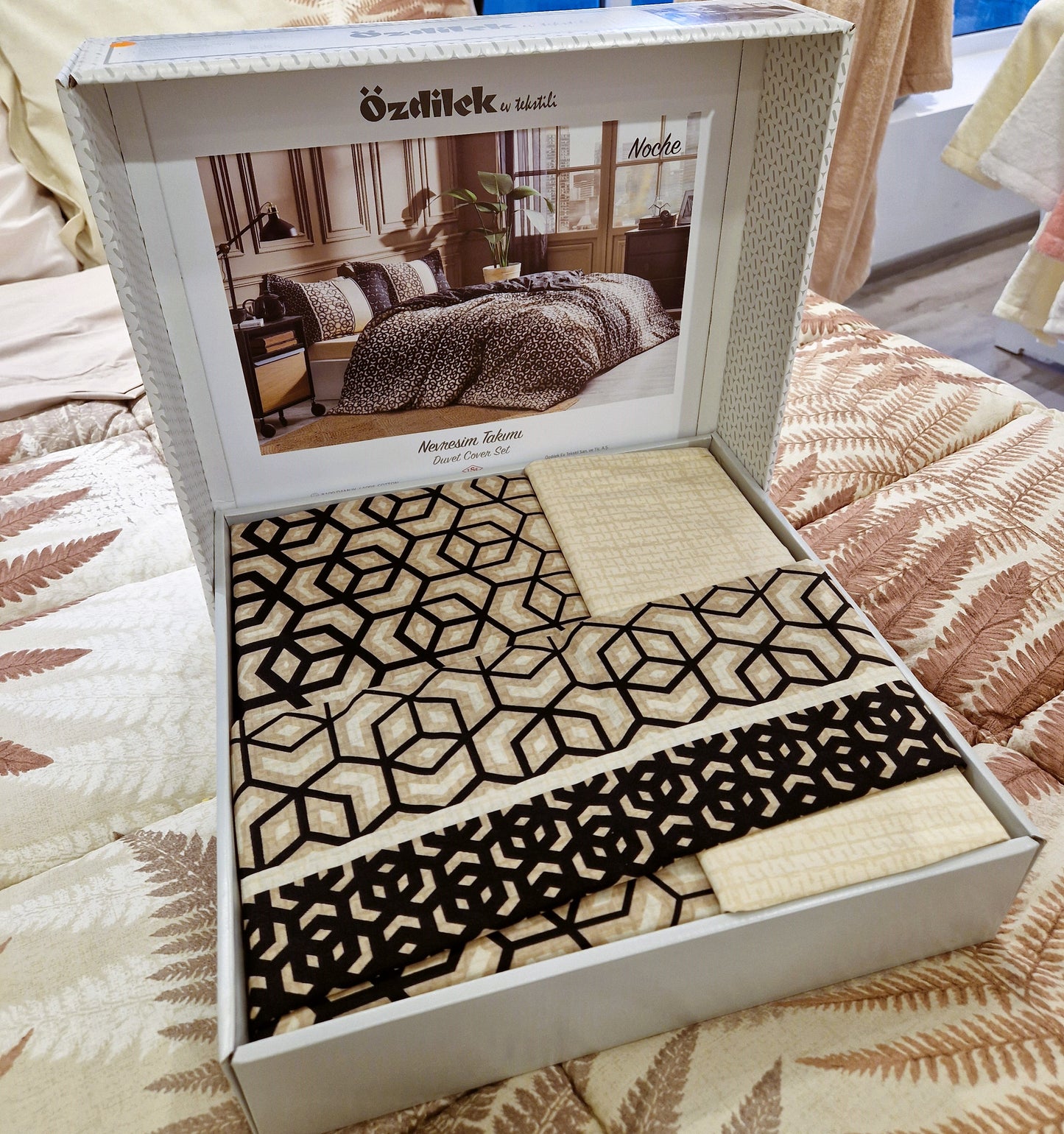 Set Lenjerie de pat Ozdilek – NOCHE - Maron