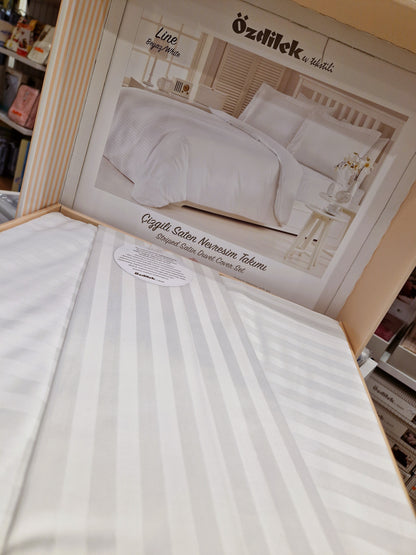 Set Lenjerie de pat Ozdilek - LINE - Alb - 2 Persoane