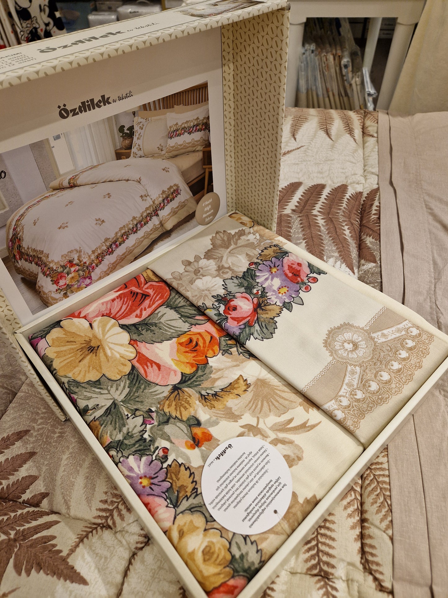 Set Lenjerie de pat Ozdilek - LIANO - Floral - 2 persoane