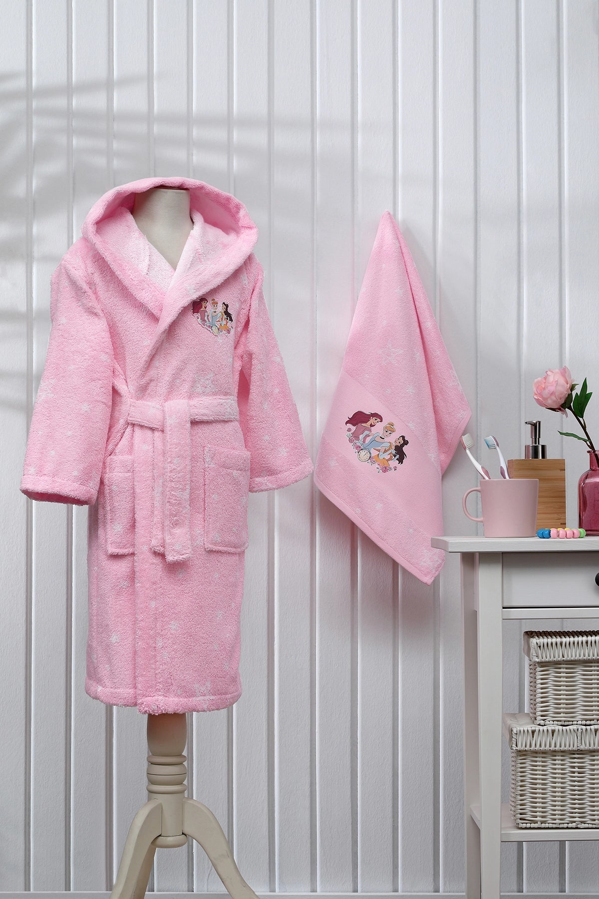 Set Halat De Baie Disney PRINCESS 11-12 ani - Roz