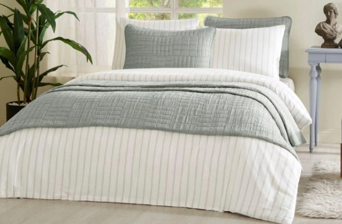 Set de Pat Ozdilek - LINE - Vernil - 2 Persoane