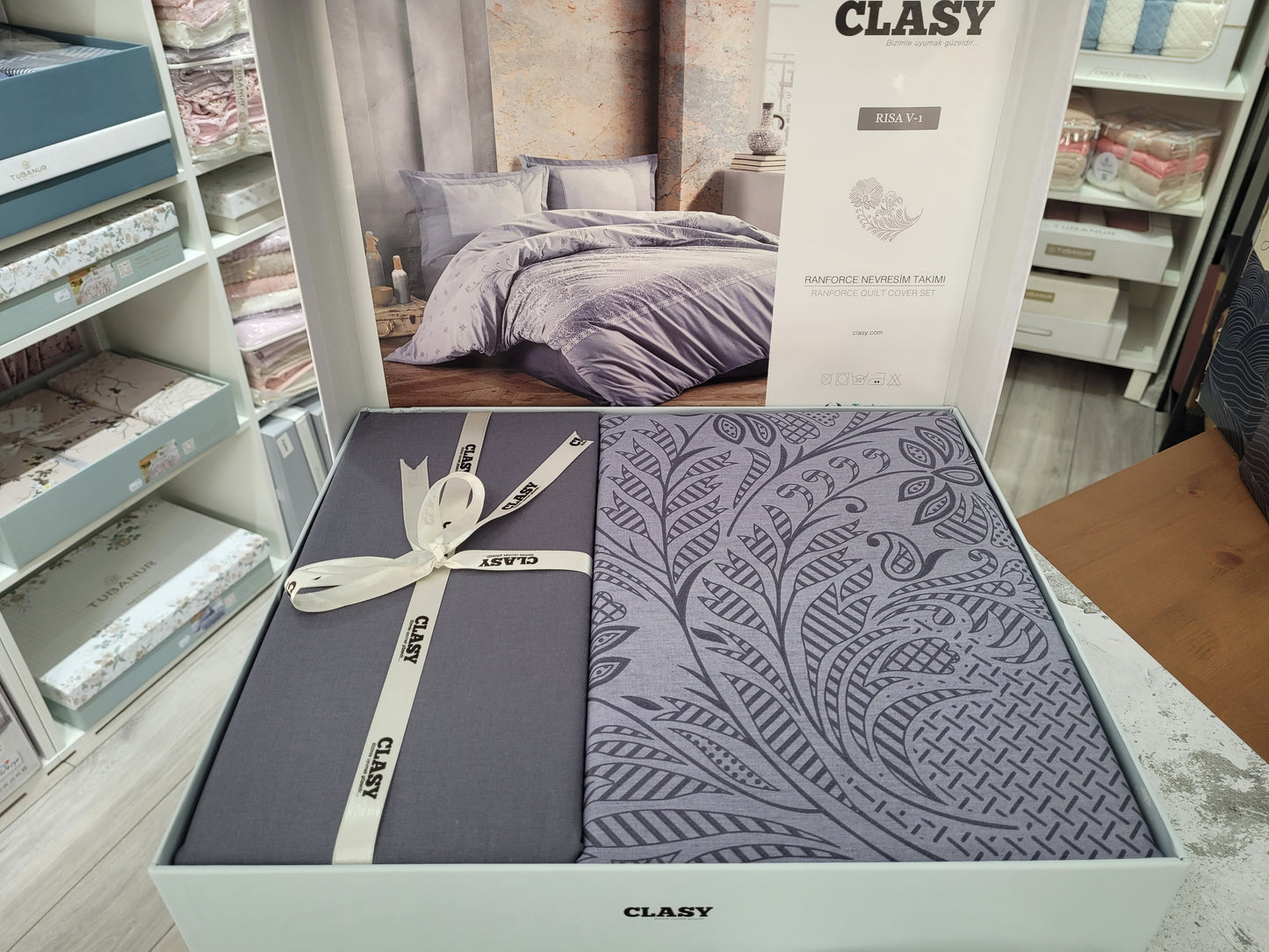 Lenjerie de pat CLASY RISA V1