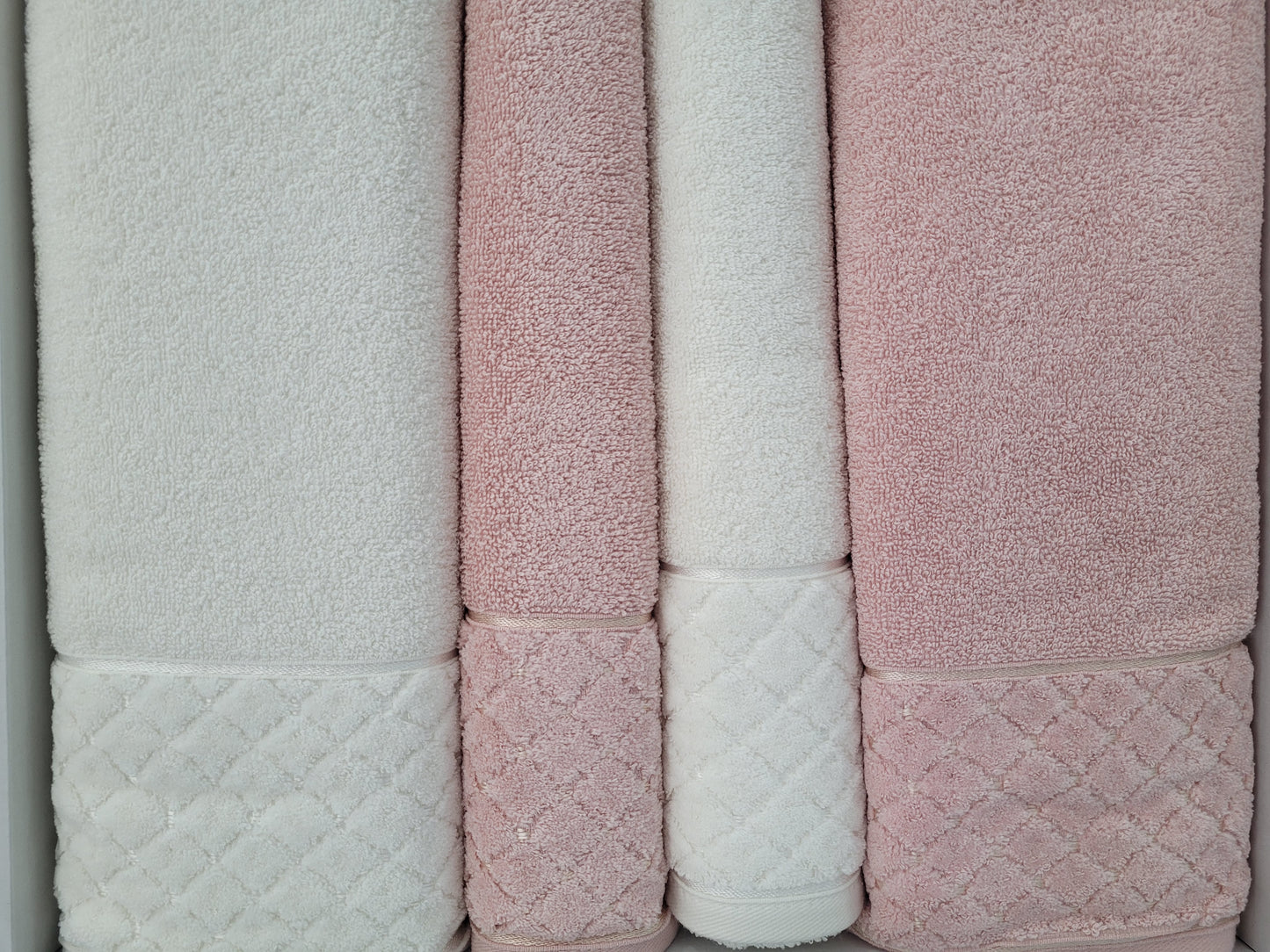 Set Prosoape TUBANUR – 4 piese